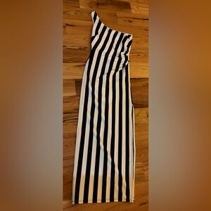 One-Shoulder Black and White Striped Maxi Dress